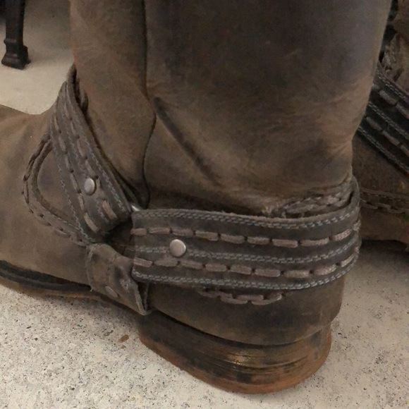 Bed|Stu Leather Boots - Picture 3 of 6